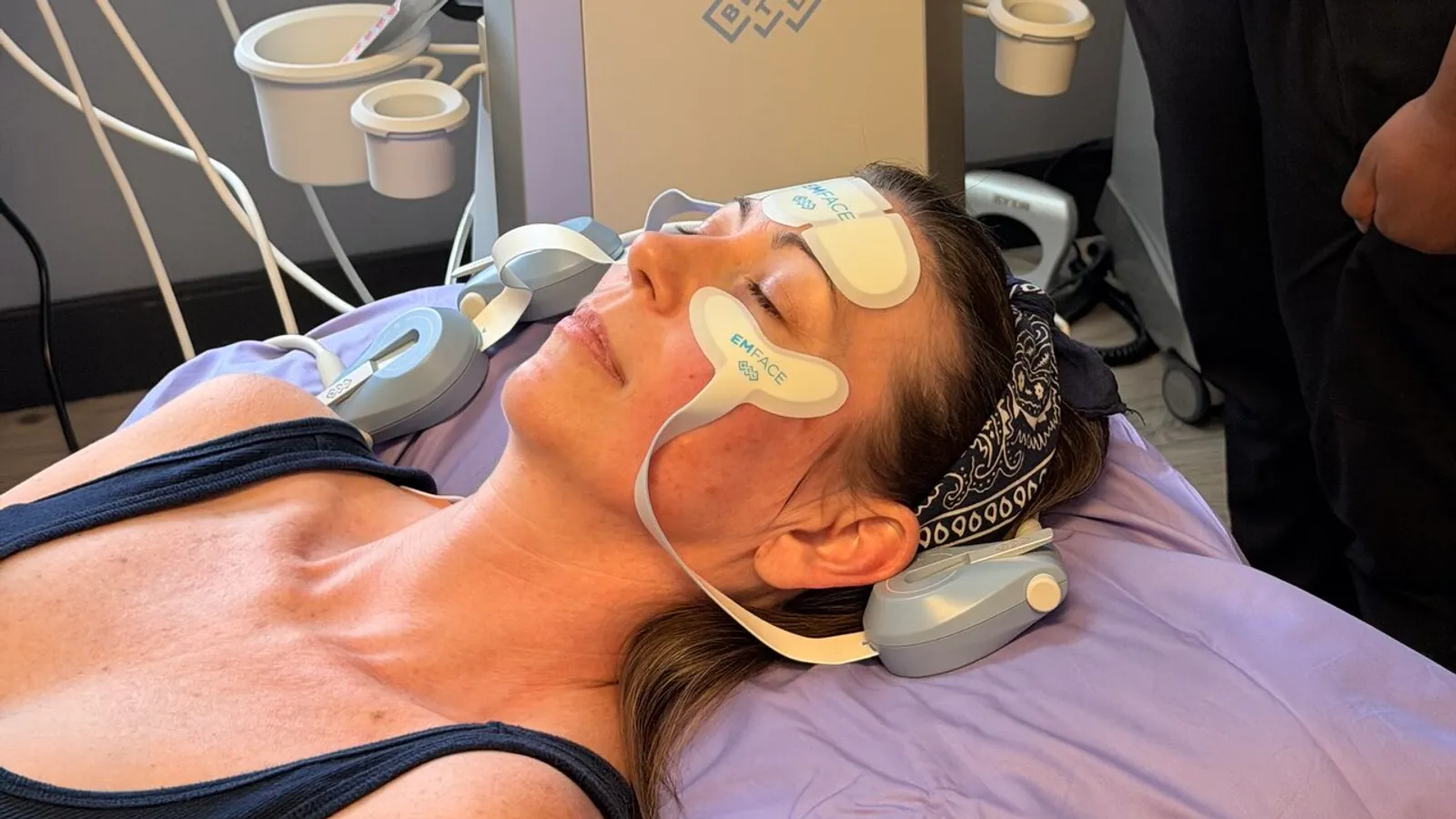 EMFACE Facial Toning in Henderson NV | Smiles by Goh